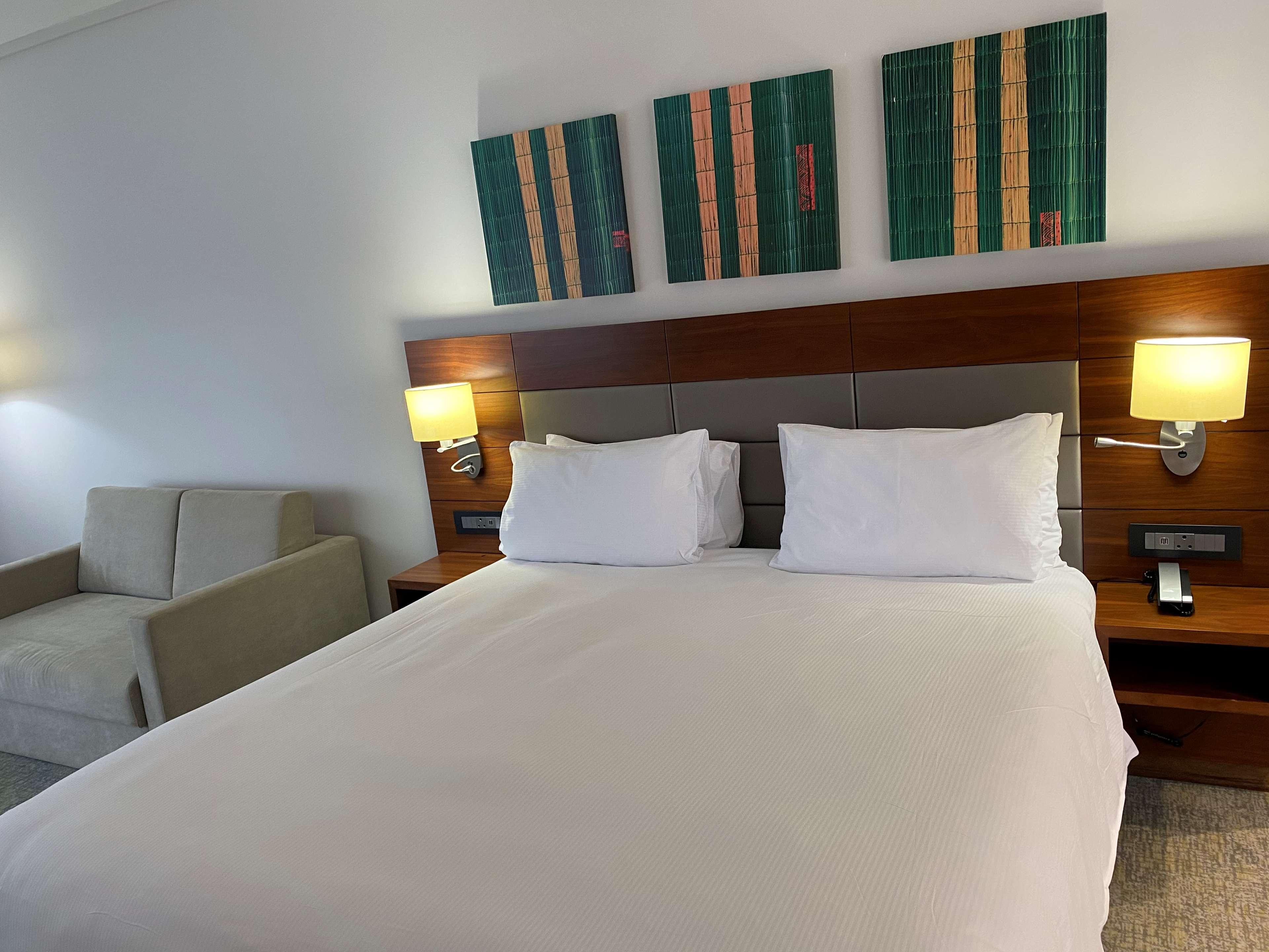 Hilton Garden Inn Mbabane Ngoại thất bức ảnh