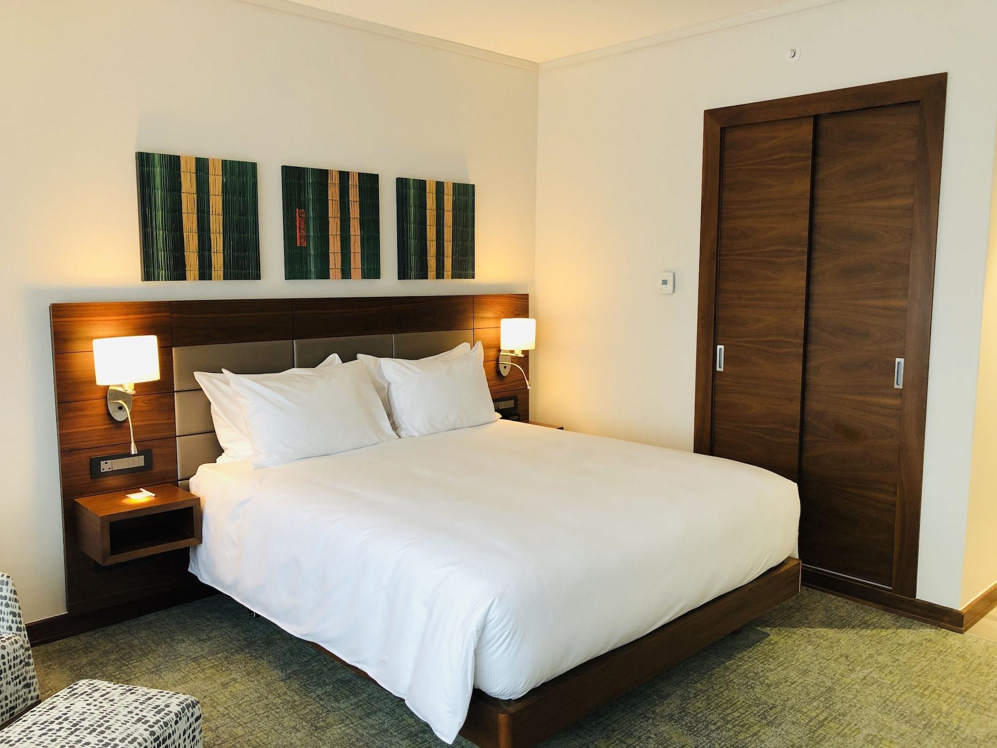 Hilton Garden Inn Mbabane Ngoại thất bức ảnh