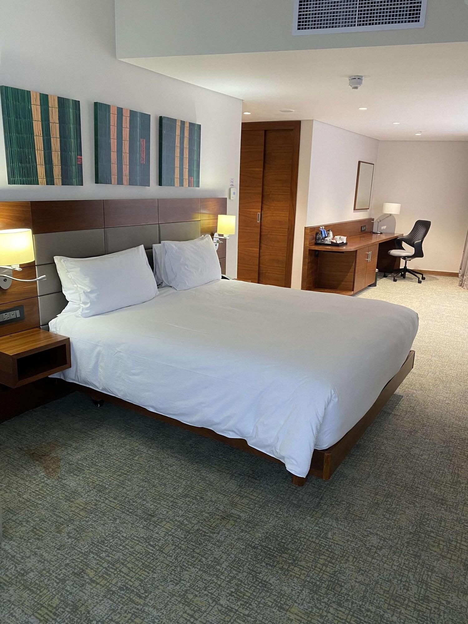 Hilton Garden Inn Mbabane Ngoại thất bức ảnh